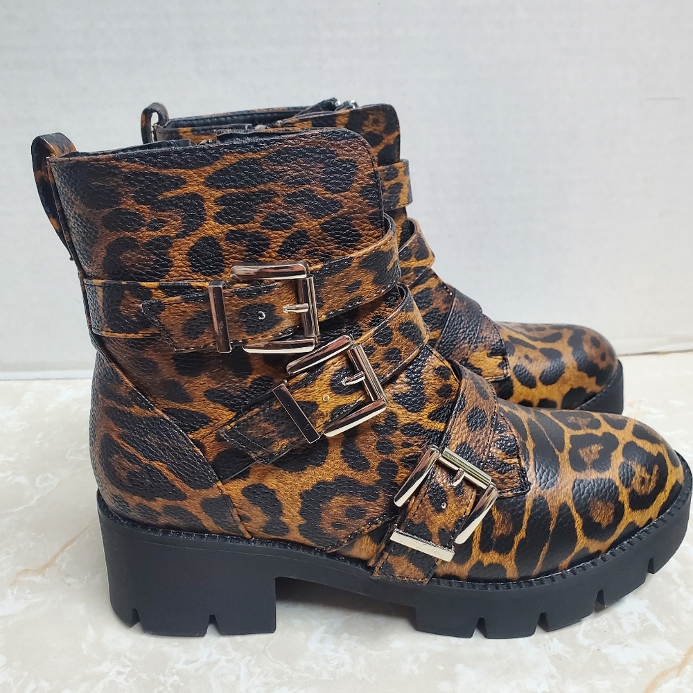 C Comfort Established 1946 Leopard Print Boots Sz 8 New Fall Brown Black